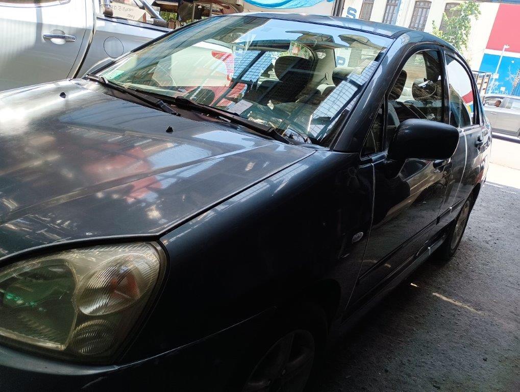  Suzuki AERIO 2004    EN DESARME